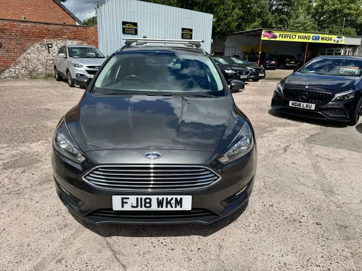 Used Ford Focus Zetec 2018 Grey Estate