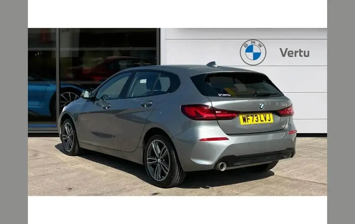Used BMW 118 Sport Line 136 HP (100 kW) 2023 Grey Hatchback