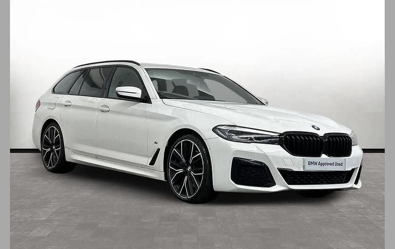 Used BMW 520 M Sport 187 HP (137 kW) 2022 White Estate