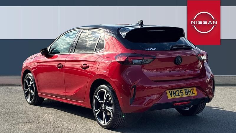 Używany Vauxhall Corsa Ultimate 101 KM (74 kW) 2025 Czerwony Hatchback
