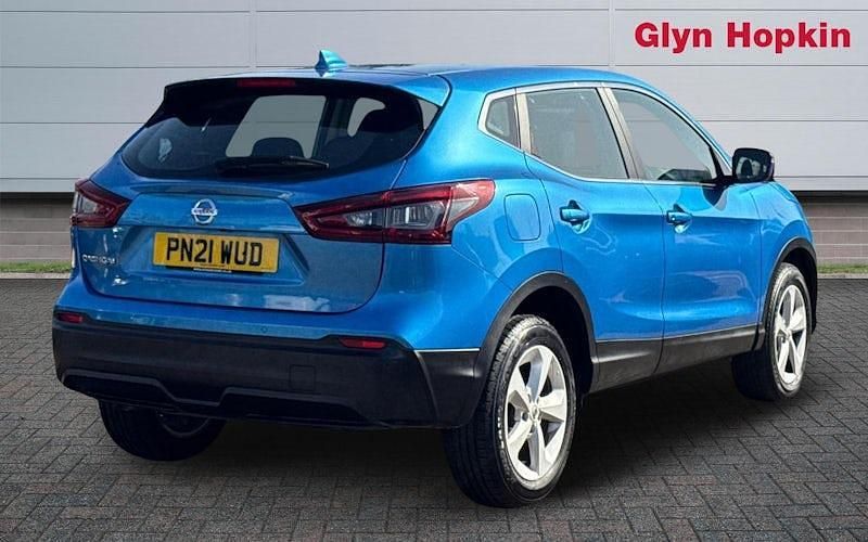 Used Nissan Qashqai Acenta Premium 158 HP (116 kW) 2021 Blue SUV