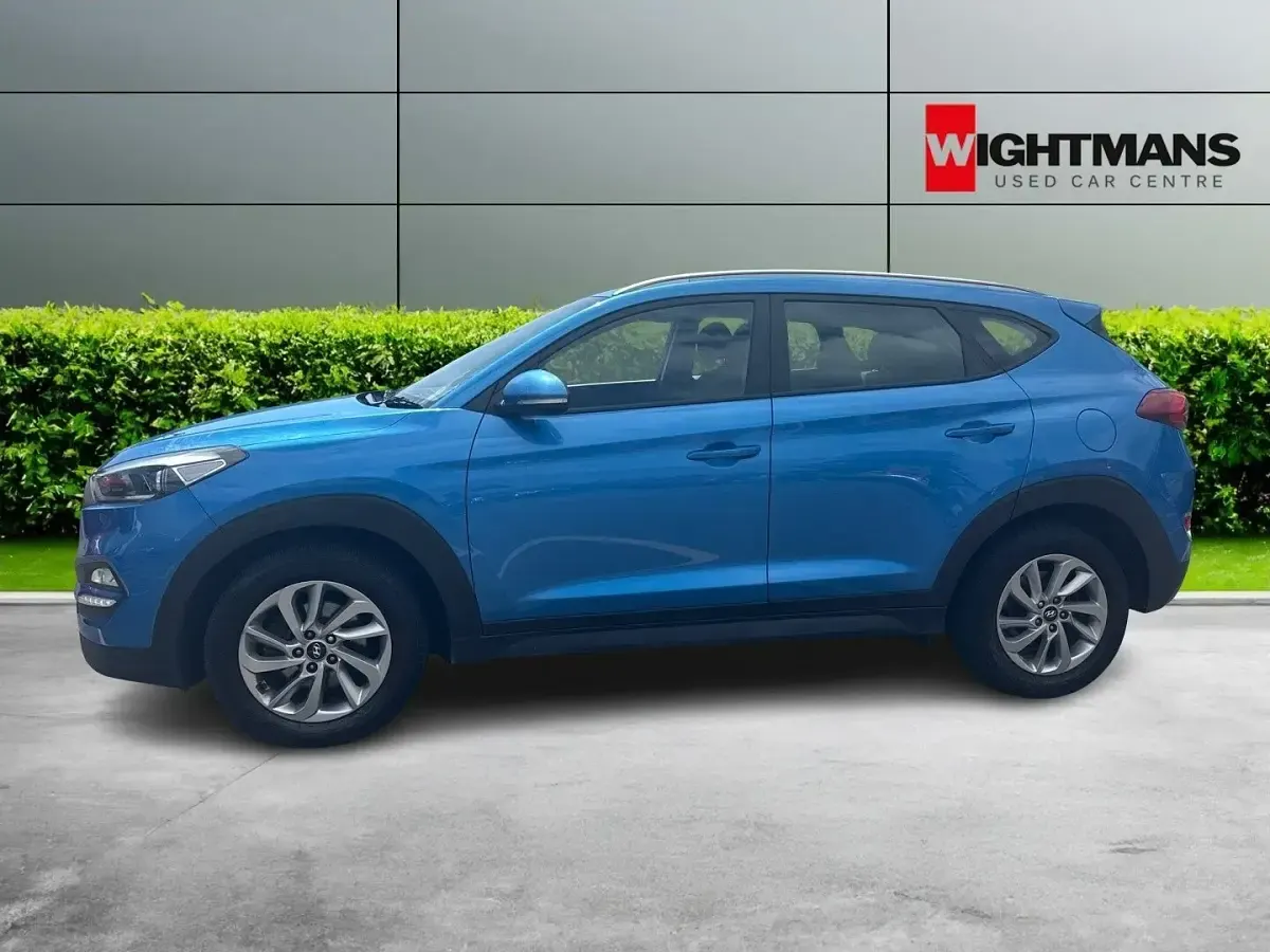 Used Hyundai Tucson SE 141 HP (103 kW) 2017 Blue SUV