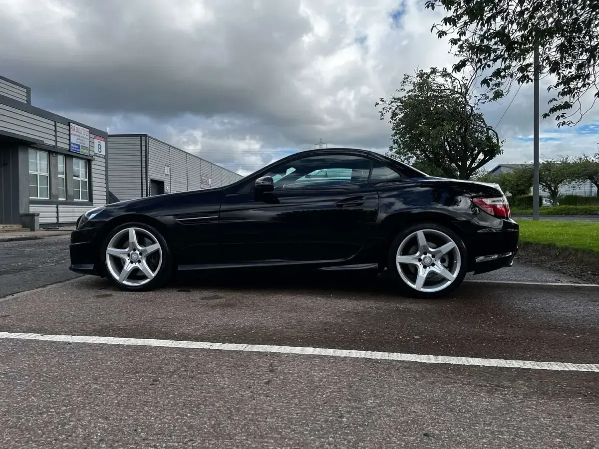 Used Mercedes SLK250 AMG 204 HP (150 kW) 2015 Black Cabriolet