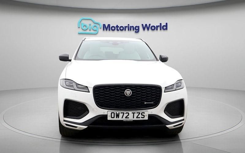 Used Jaguar F-Pace R-Dynamic 404 HP (297 kW) 2022 White SUV