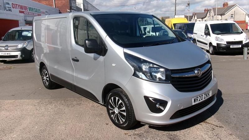 Used Vauxhall Vivaro Sportive 125 HP (91 kW) 2020 Silver MPV