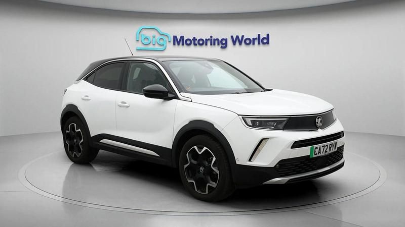 Used Vauxhall Mokka Ultimate 100 kW (136 HP) 2022 White SUV