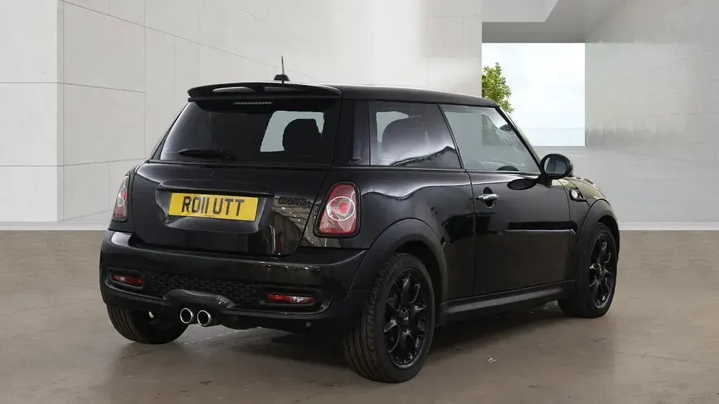 Used Mini Cooper S Hatch 2011 Black Hatchback