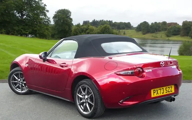 Begagnad Mazda MX5 Exclusive-Line 132 HK (97 kW) 2026 Cab