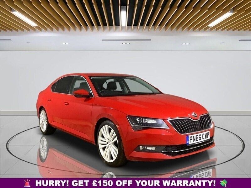 Red Used 2016 Skoda Superb SE L Executive Hatchback | £11,849 (Fair price) - Image 1/3