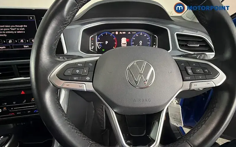 Used VW T-Roc Style 190 HP (139 kW) 2022 Blue SUV
