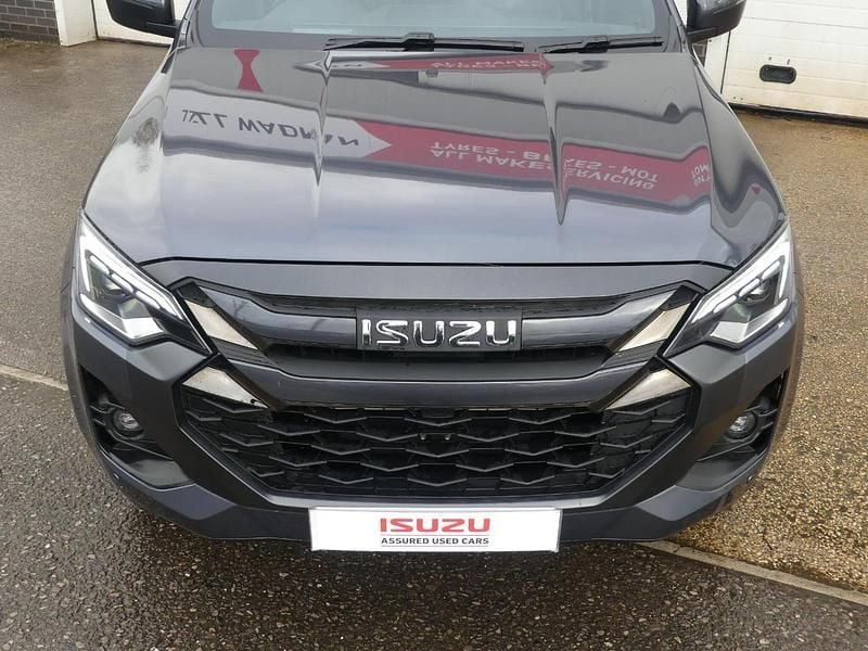 New Isuzu D-Max 162 HP (119 kW) 2025 Grey Pickup