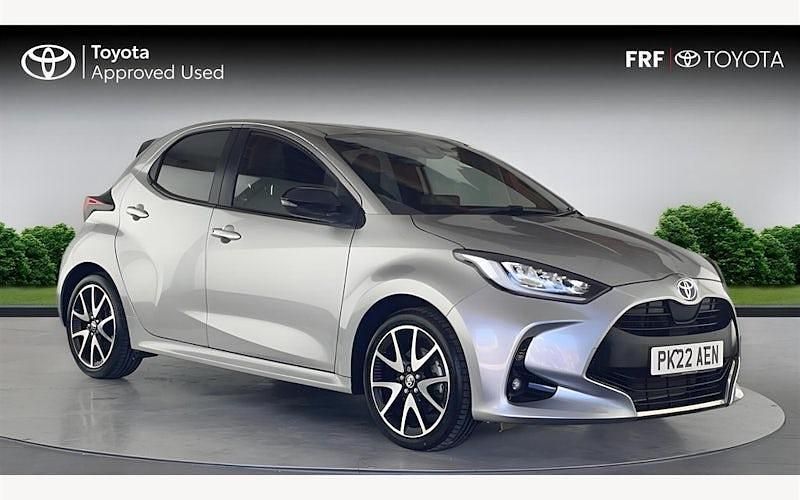 Used Toyota Yaris Hybrid 116 HP (85 kW) 2021 Hatchback