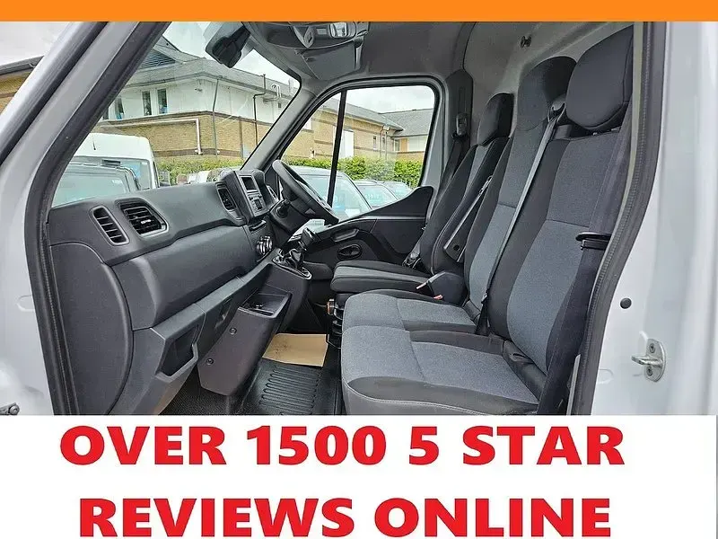 Used Renault Master Business 150 HP (110 kW) 2021 White MPV