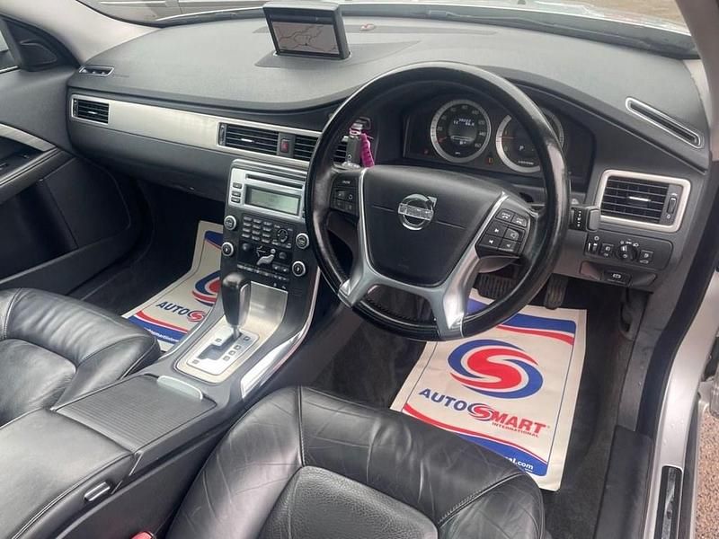 Used Volvo S80 SE Lux 205 HP (150 kW) 2010 Silver Sedan