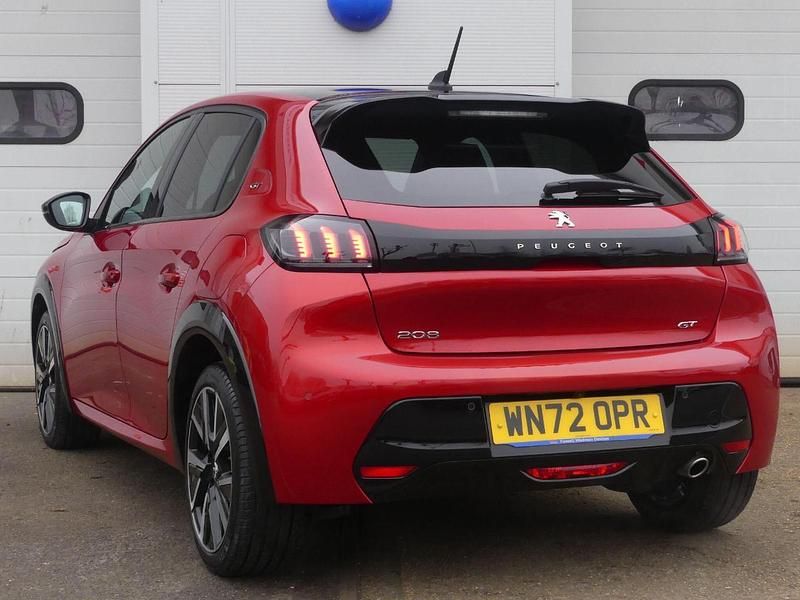 Used Peugeot 208 GT 99 HP (72 kW) 2023 Red Hatchback