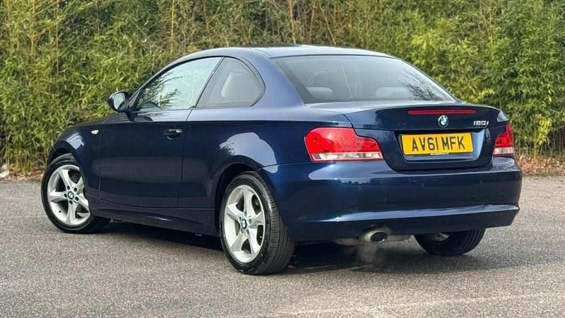 Used BMW 120 Coupé Comfort Edition 170 HP (125 kW) 2011 Blue Coupe