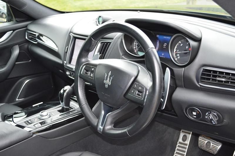 Used Maserati Levante 2016 Nero black metallic SUV