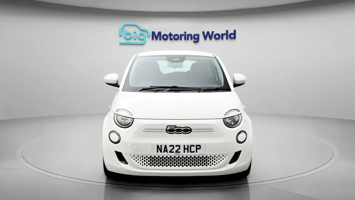 Used Fiat 500e Icon 86 kW (118 HP) 2022 White Hatchback