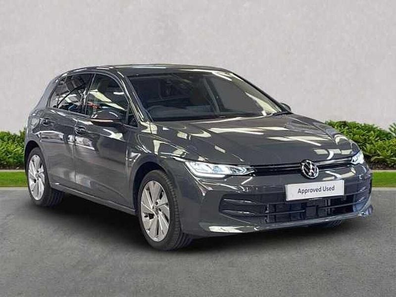 New 2025 VW Golf VIII Match | £25,980 (Fair price) - Image 1/4