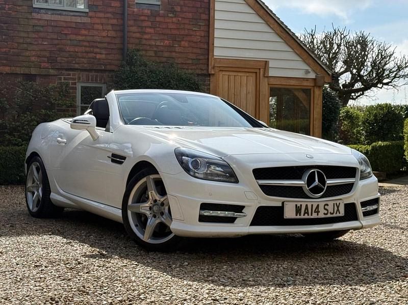 Used Mercedes SLK200 AMG 184 HP (135 kW) 2014 White Cabriolet
