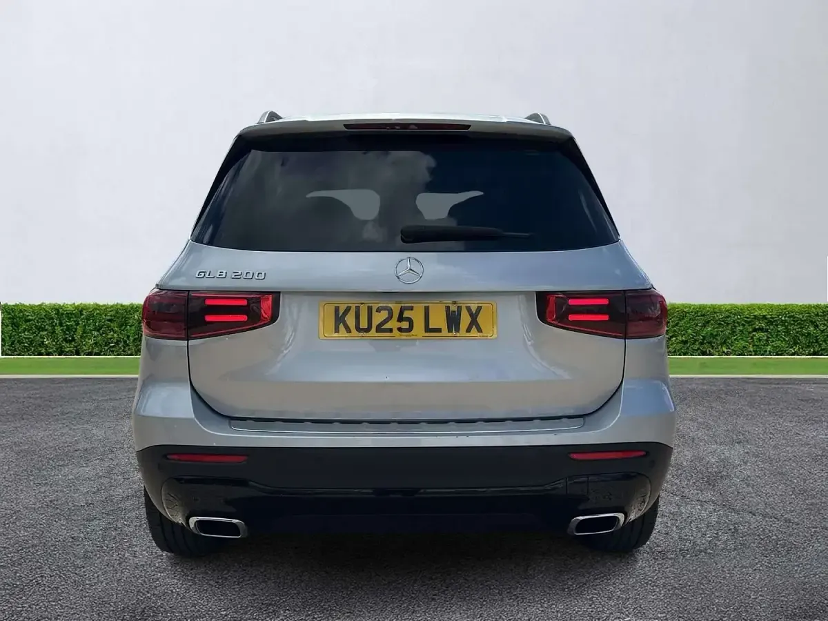 Used Mercedes GLB200 Executive 2025 Silver SUV