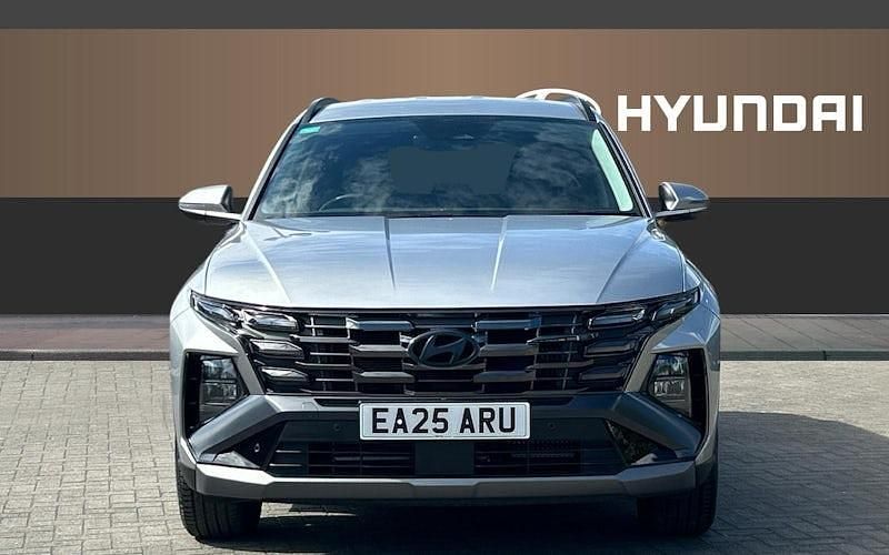 Used Hyundai Tucson Premium 215 HP (158 kW) 2025 Silver SUV