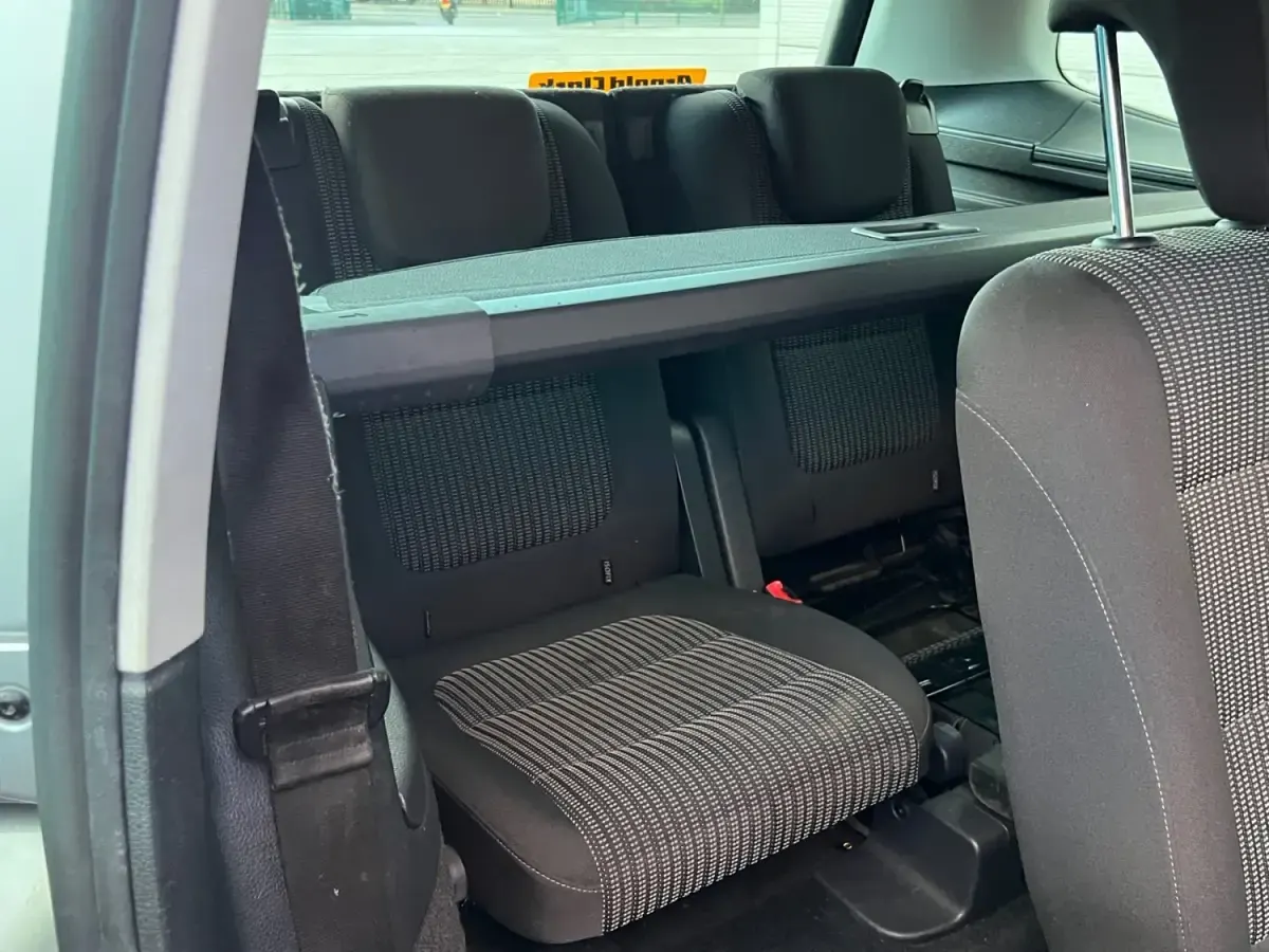 Usado Seat Alhambra SE 2016 Prateado Monovolume
