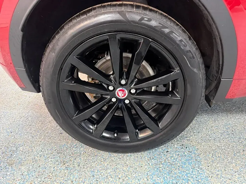 Used Jaguar E-Pace R-Dynamic 163 HP (119 kW) 2021 Red SUV
