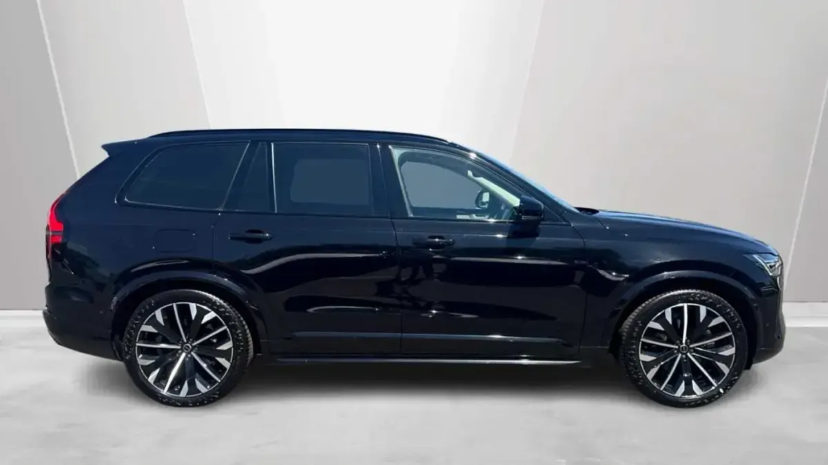 Used Volvo XC90 Ultra 247 HP (181 kW) 2025 SUV