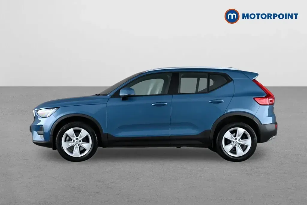 Used Volvo XC40 Core 2023 Blue SUV