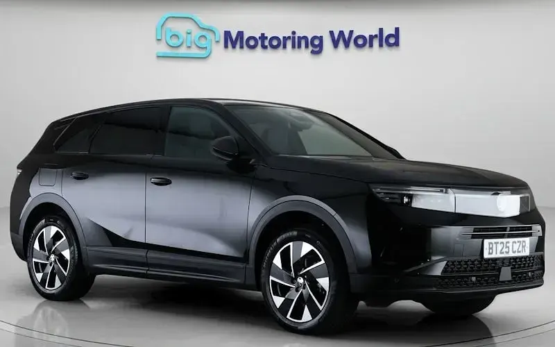 Usado Vauxhall Grandland X GSe 136 HP (100 kW) 2025 SUV