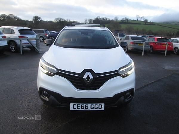 Used Renault Kadjar Dynamique 110 HP (80 kW) 2016 White SUV