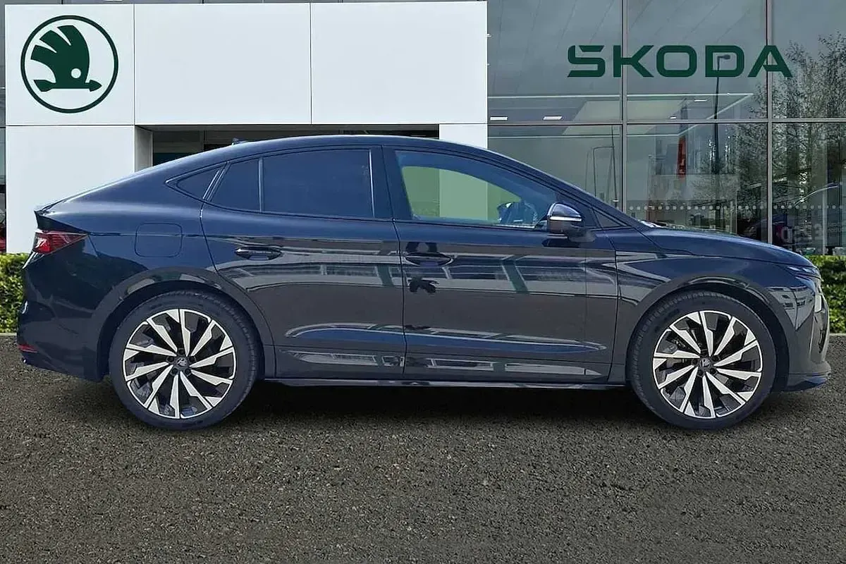 Used Skoda Enyaq iV SportLine 210 kW (286 HP) 2026 Black magic pearl effect SUV