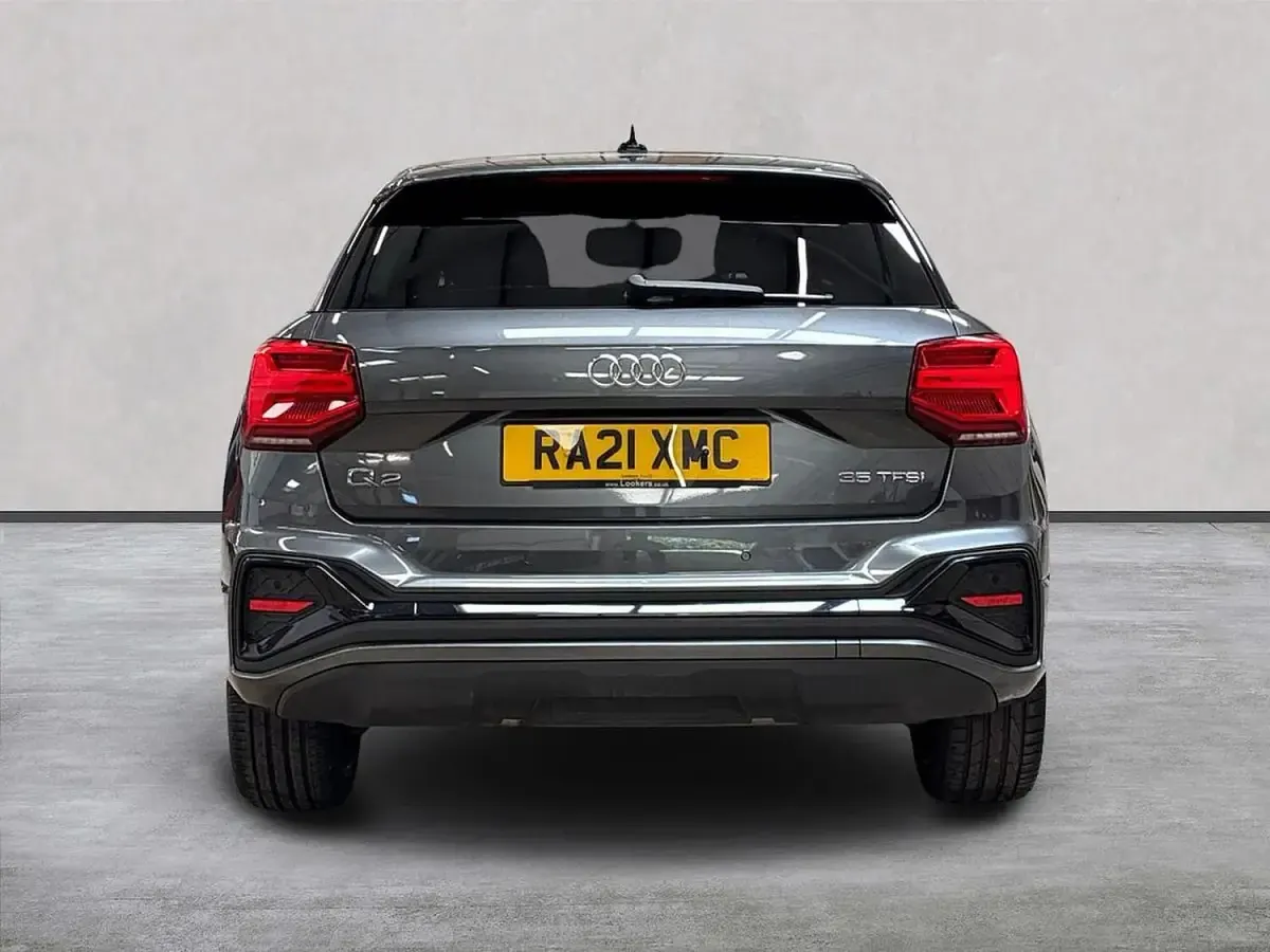Used Audi Q2 Black Edition 150 HP (110 kW) 2021 Grey SUV