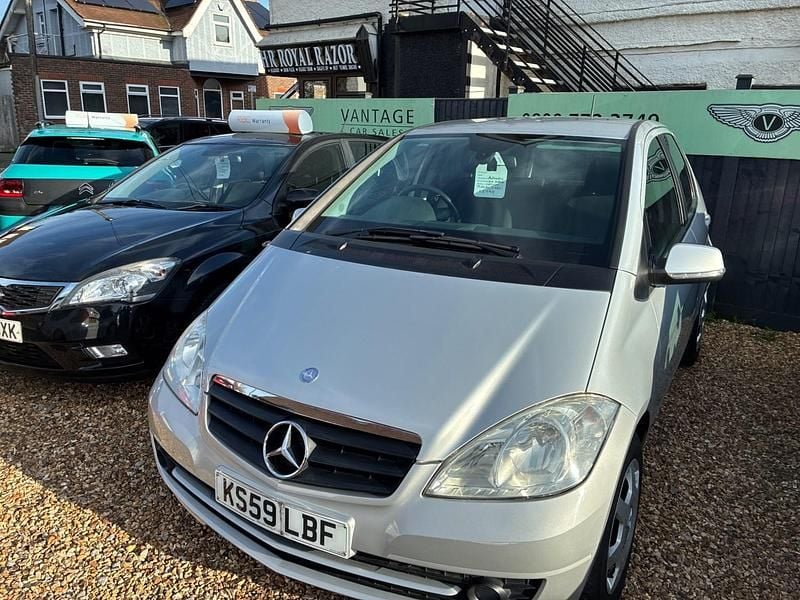 Silver Used 2010 Mercedes A160 Classic Hatchback | £3,999 (Expensive) - Image 1/4
