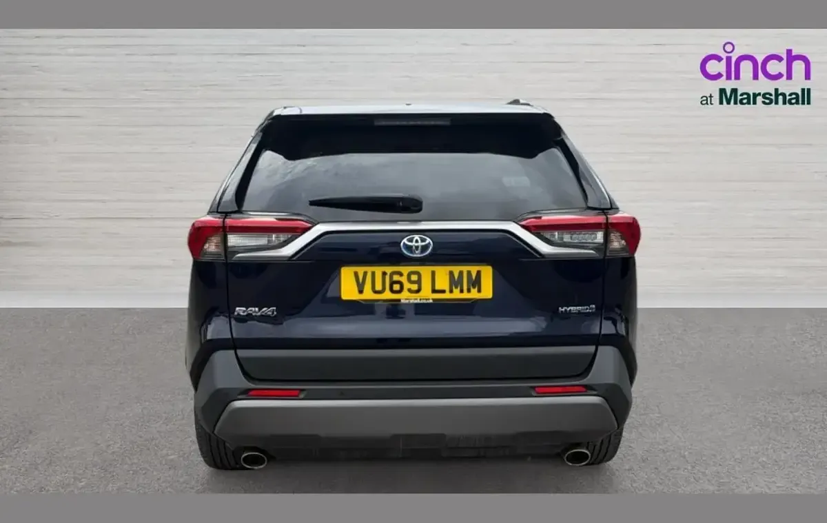 Used Toyota RAV4 Hybrid Design 214 HP (157 kW) 2019 Blue SUV