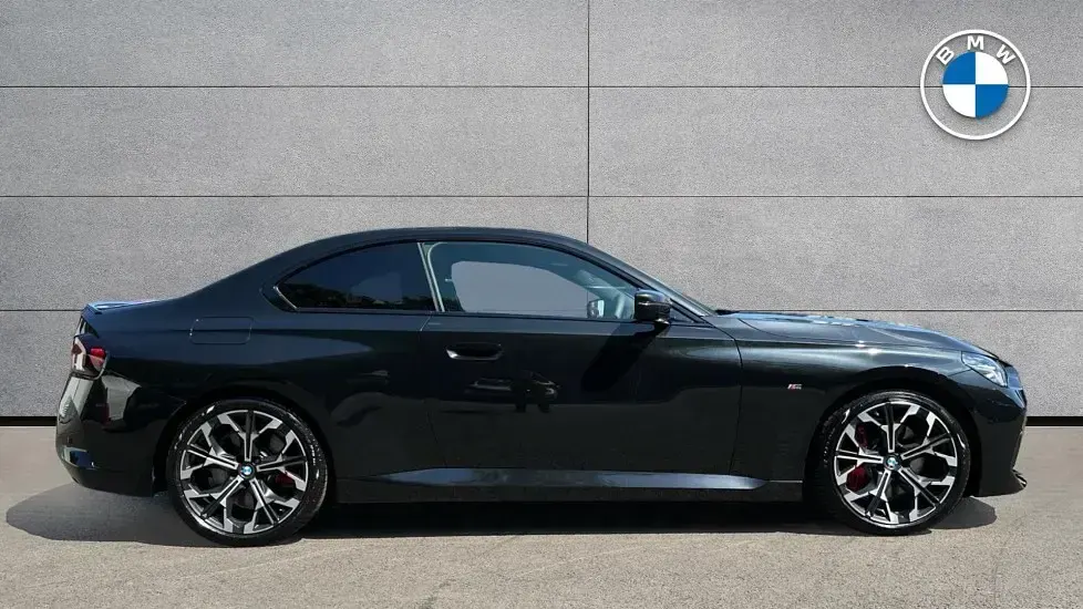 Usado BMW 220 M Sport 181 HP (133 kW) 2025 Preto Coupé