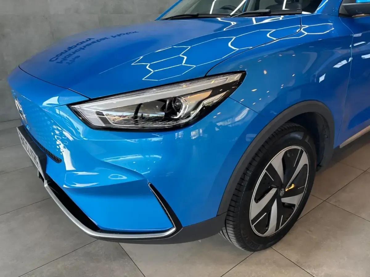 Usado MG ZS Trophy 130 kW (177 CV) 2022 Azul SUV