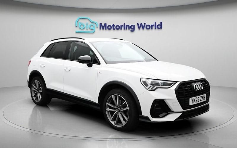 Usado Audi Q3 Black Edition 150 HP (110 kW) 2022 Branco SUV