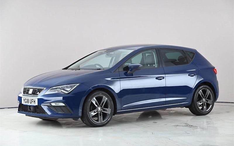 Begagnad Seat Leon FR 125 HK (91 kW) 2018 Blå Halvkombi