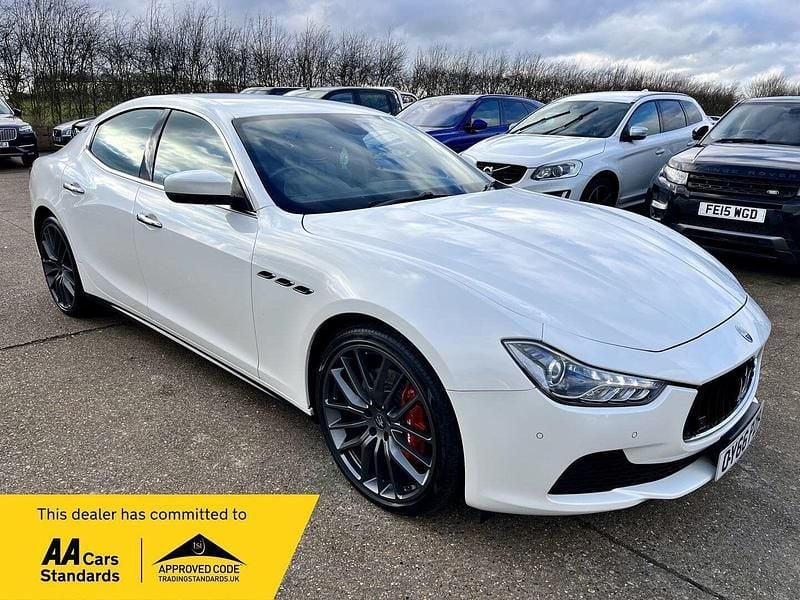 Used Maserati Ghibli 275 HP (202 kW) 2016 White Sedan