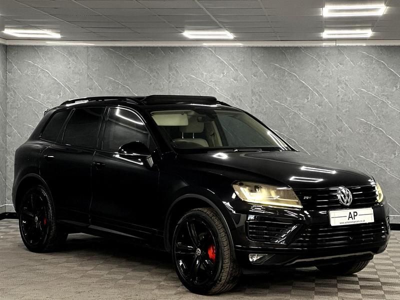 Used VW Touareg R-line Plus 262 HP (192 kW) 2016 Black SUV