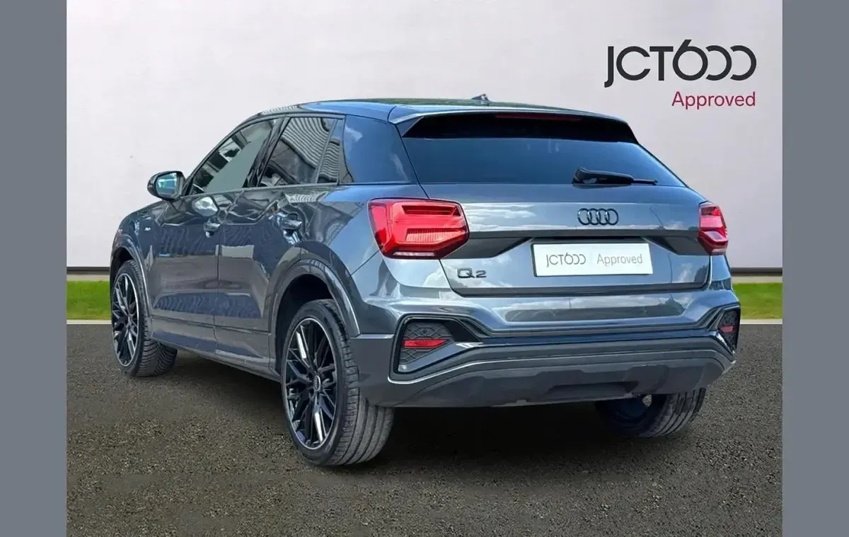 Used Audi Q2 Black Edition 147 HP (108 kW) 2023 Grey SUV