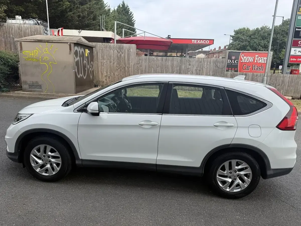 Used Honda CR-V SE 155 HP (114 kW) 2015 White SUV