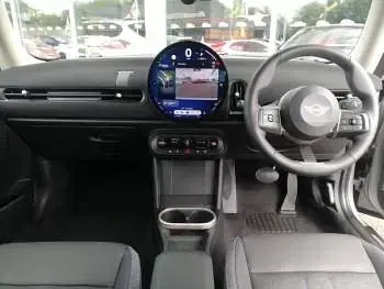 Used Mini Cooper Classic 114 kW (156 HP) 2025 Silver Hatchback