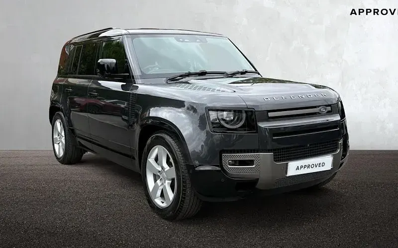 Used Land Rover Defender HSE Dynamic 300 HP (220 kW) 2024 SUV