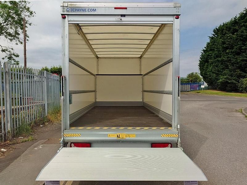 Used Mercedes Sprinter Progressive 150 HP (110 kW) 2023 White Van