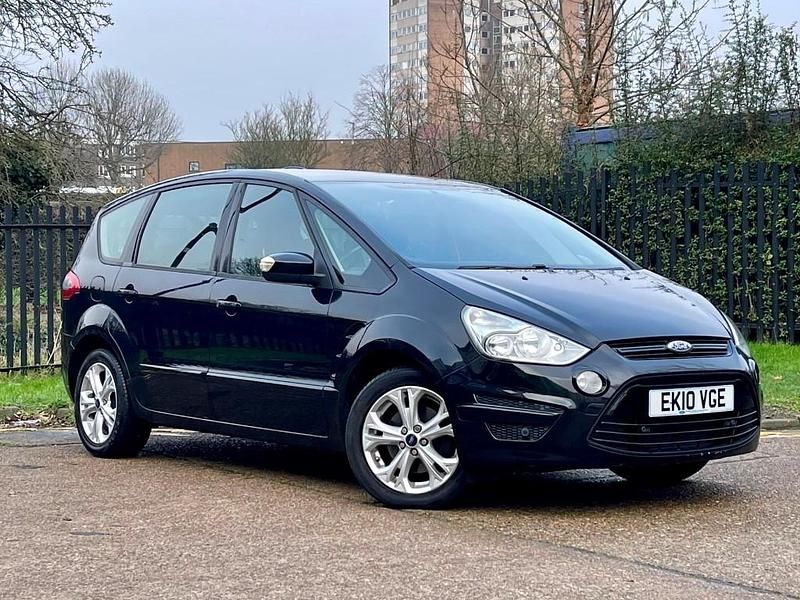 Used Ford S-MAX Zetec 138 HP (101 kW) 2010 Black MPV