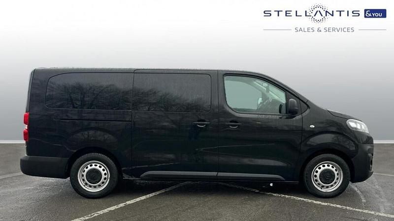 Used Citroën Spacetourer Business Class 98 kW (134 HP) 2022 Black MPV