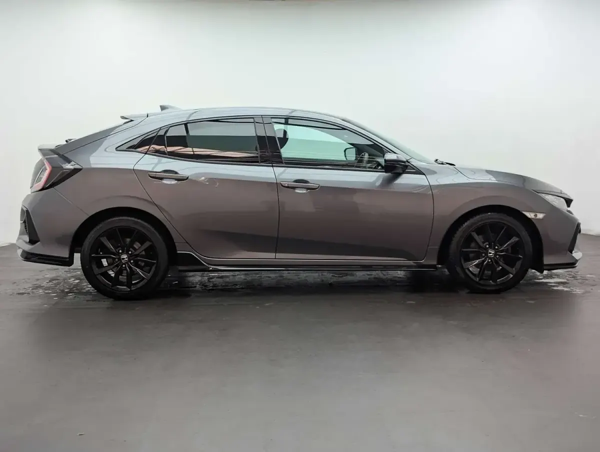 Used Honda Civic Sport 182 HP (133 kW) 2021 Grey Hatchback